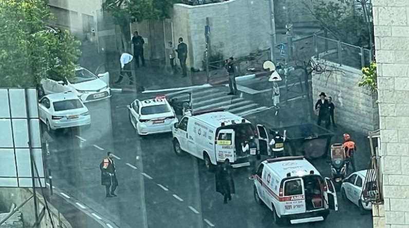 عملية دهس بالقدس المحتلة: إصابة 3 مستوطنين.. والاحتلال يزعم اعتقال المنفذين